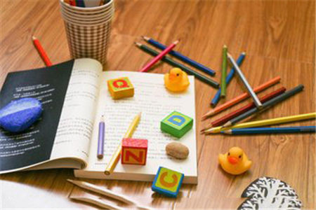 多少岁报考浙江教师资格证最合适?